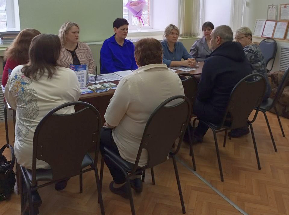 18 февраля 2026 года в новозыбковском центре занятости прошло  заседание Клуба участников СВО и членов их семей.
